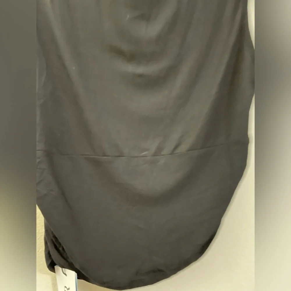 NWT Cider Asymmetrical Black Sleeveless Crop Top -‎ L - Picture 5 of 9